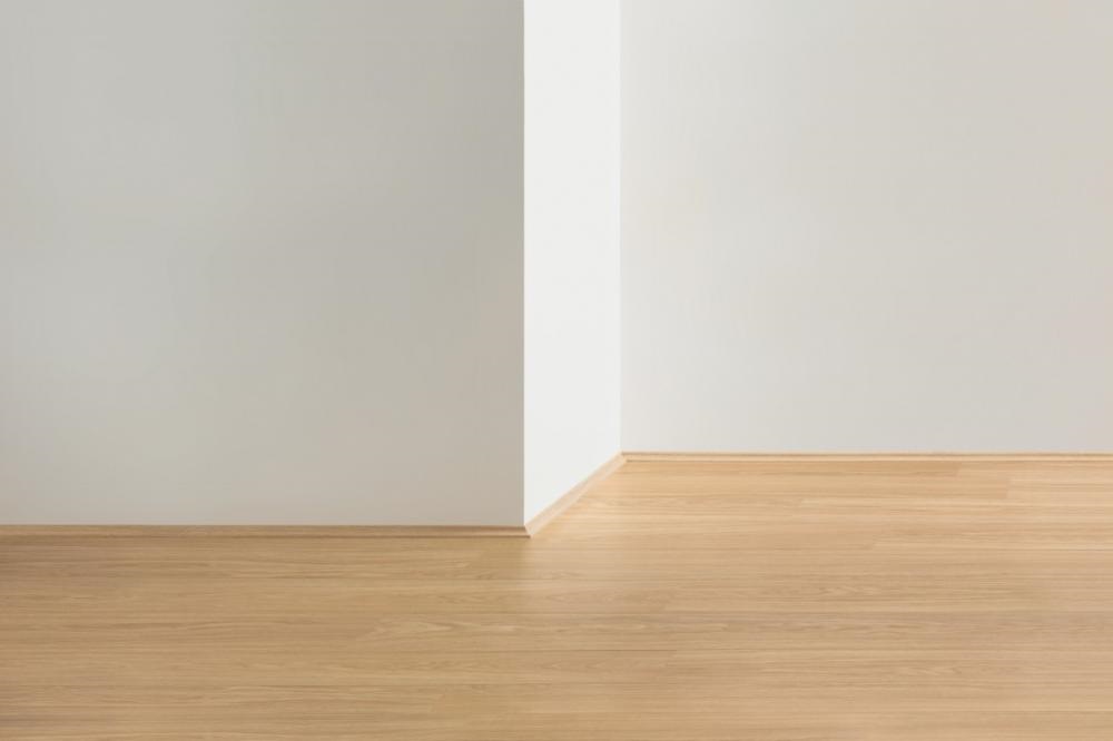 Parketová lišta - QUICK STEP / Soklová lišta / QSSCOT04757 Kvadrant 17x17mm (2,4 m)