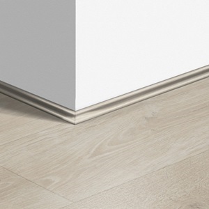 Parketová lišta - QUICK STEP / Soklová lišta / QSSCOT03547 Kvadrant 17x17mm (2,4 m)
