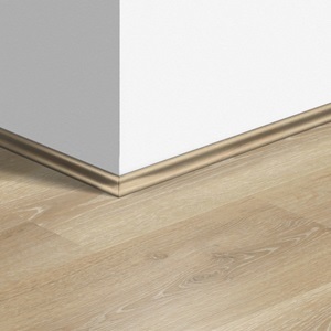 Parketová lišta - QUICK STEP / Soklová lišta / QSSCOT03179 Kvadrant 17x17mm (2,4 m)