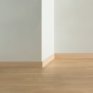 Parketová lišta - QUICK STEP / Soklová lišta / QSPSKR00896 77x14mm (2,4 m)