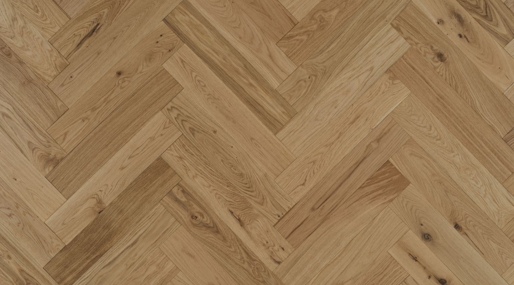 Drevená podlaha - LAMETT / COTTAGE Herringbone / Natural (Dub) COT-HB-110