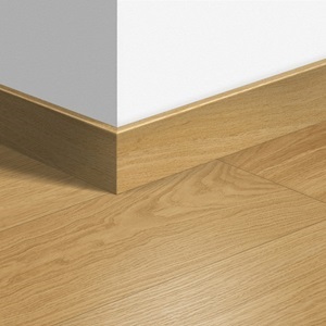 [6040] Parketová lišta - QUICK STEP / Soklová lišta / QSPSKR03106 77x14mm (2,4 m)
