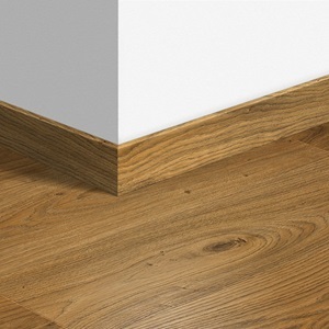 [6500] Parketová lišta - QUICK STEP / Soklová lišta / QSSKR01493 58x12mm (2,4 m)