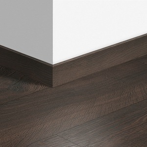 [6501] Parketová lišta - QUICK STEP / Soklová lišta / QSSKR01383 58x12mm (2,4 m)